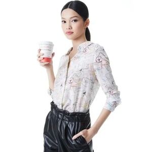 Alice + Olivia Willa Globe Trotter Stamp Silk Blouse size S